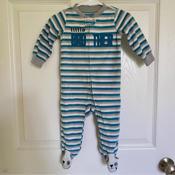 Bundle of Fuzzy Pajamas/Sleepers 6-9M - Picture 9 of 15